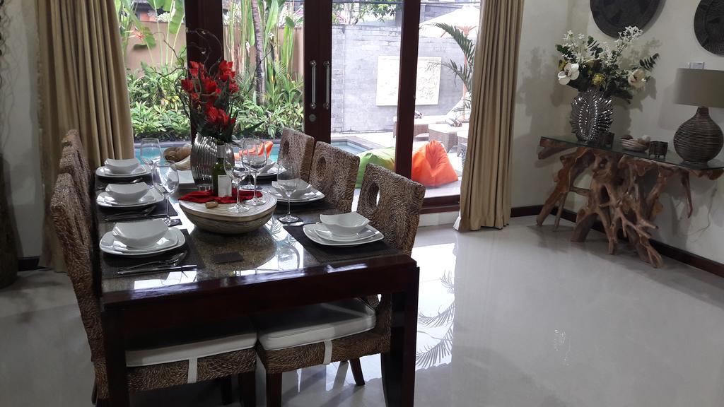 Exquisito Villa Denpasar Exteriér fotografie