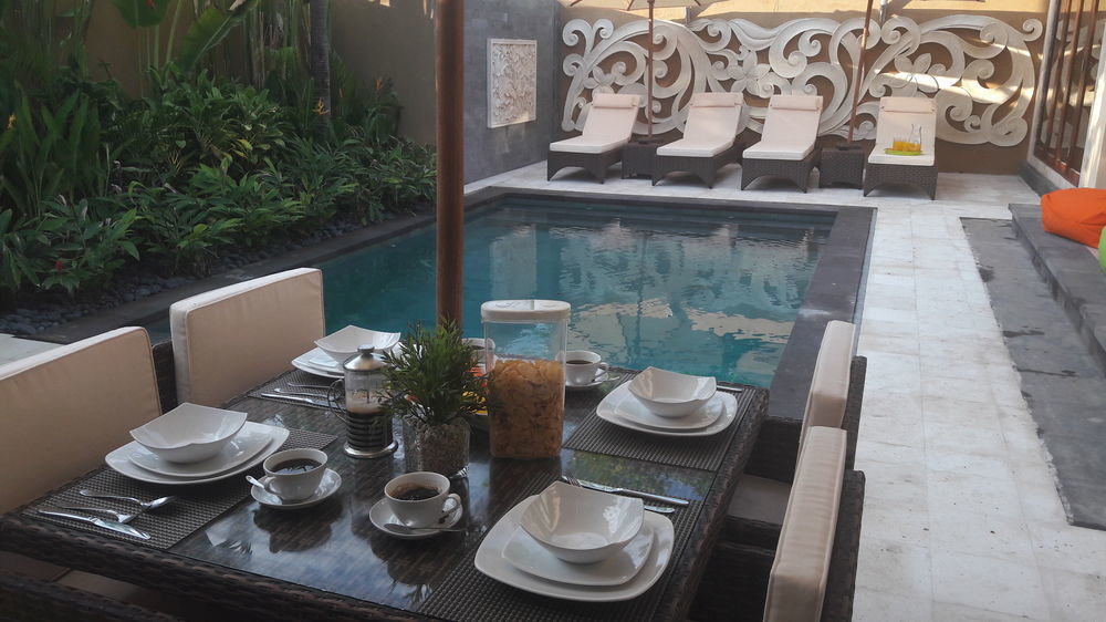 Exquisito Villa Denpasar Exteriér fotografie