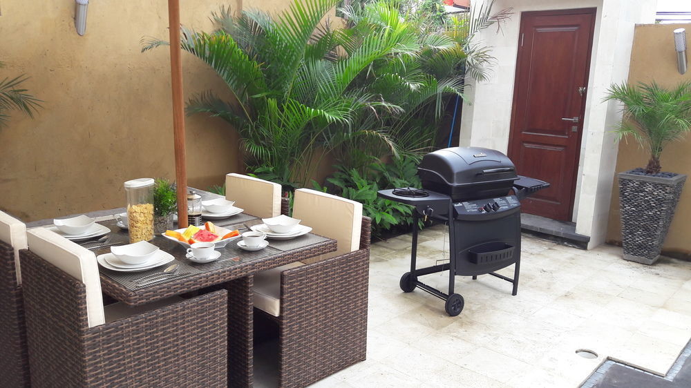 Exquisito Villa Denpasar Exteriér fotografie